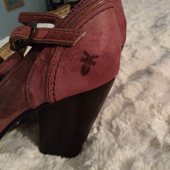 EUC Frye heels - Picture 4 of 10